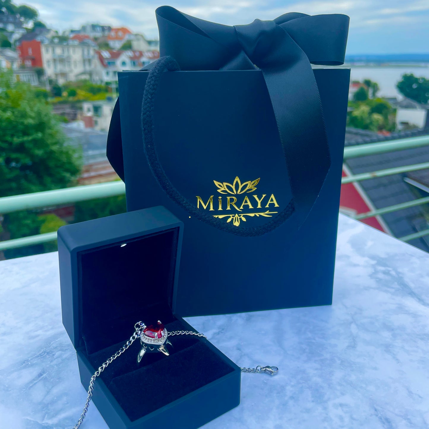 Bloodbound Heart – Ring- & Armband-Set aus 18K vergoldetem Edelstahl